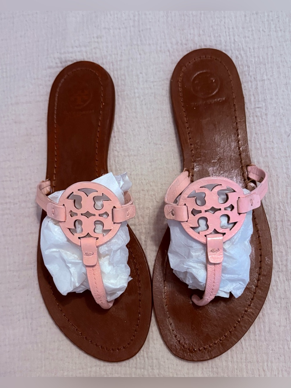 Tory Burch Pink and Brown Leather Logo Thong Sandals